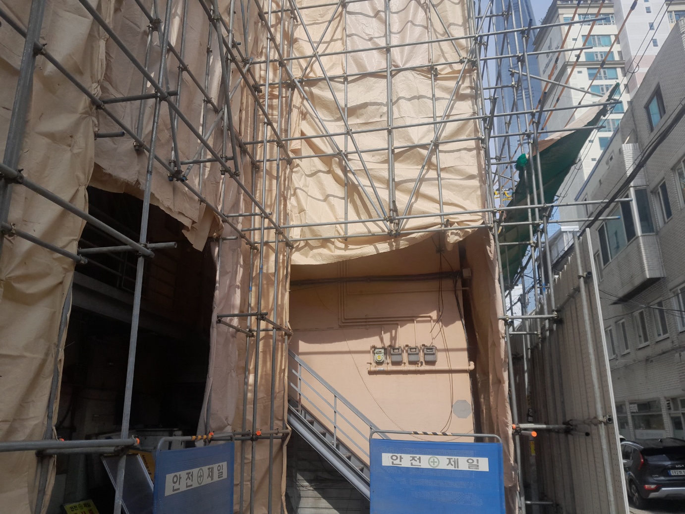 /user/c/captain/editor/2510/6df719e0a2c14ff2f7e3d86de4039cd8_1761118864_4186.jpg 이미지크게보기