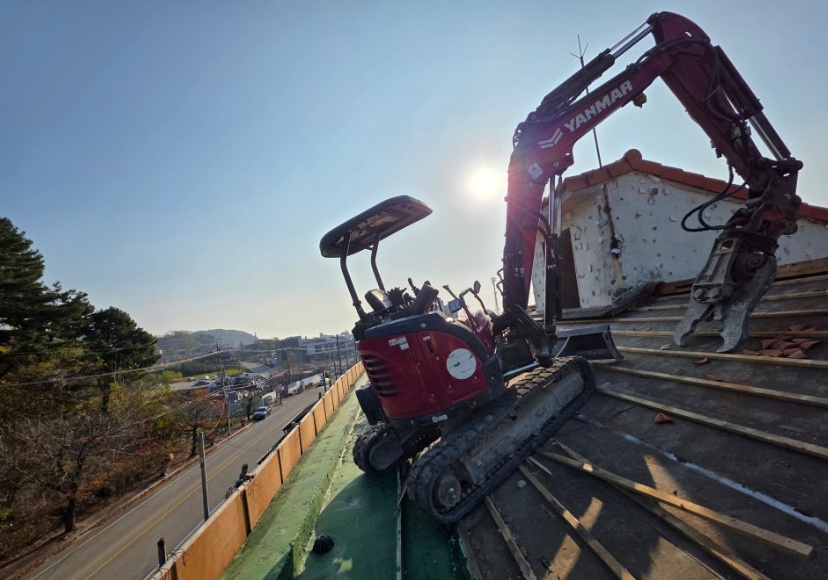 /user/c/captain/editor/2512/b9d4cf7215f5d836fdb399c467ce45b1_1766383048_1825.jpg 이미지크게보기