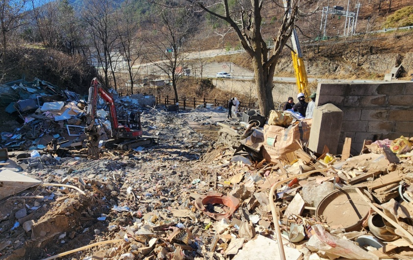 /user/c/captain/editor/2512/b9d4cf7215f5d836fdb399c467ce45b1_1766383888_8211.jpg 이미지크게보기